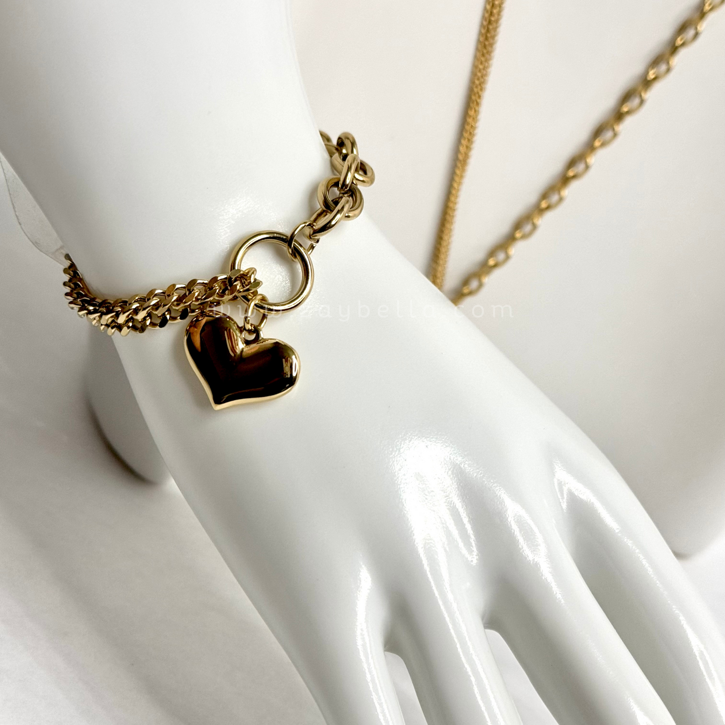 Corazon de Acero Necklace