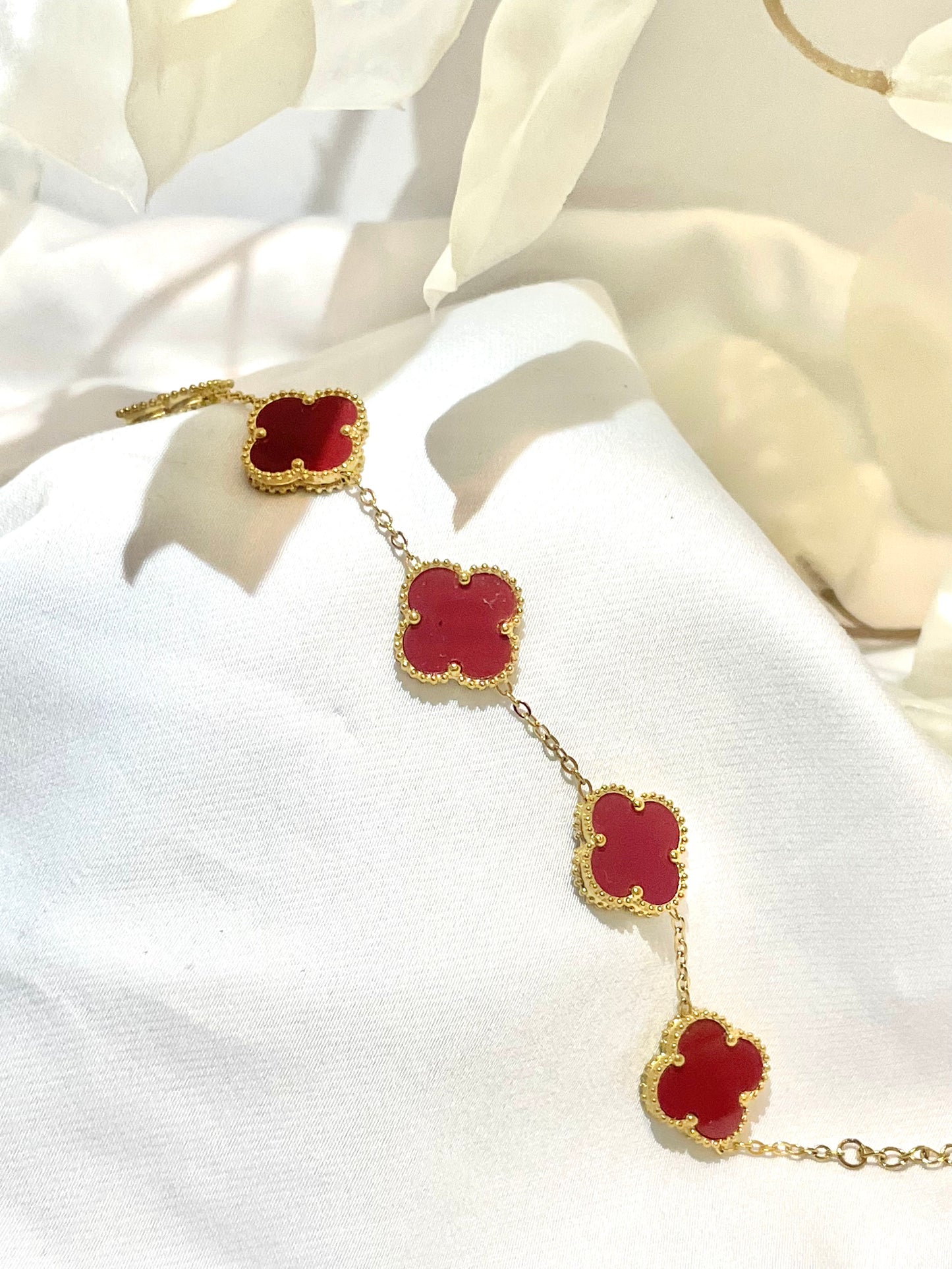 4 Leaf Clover Set "Red"
