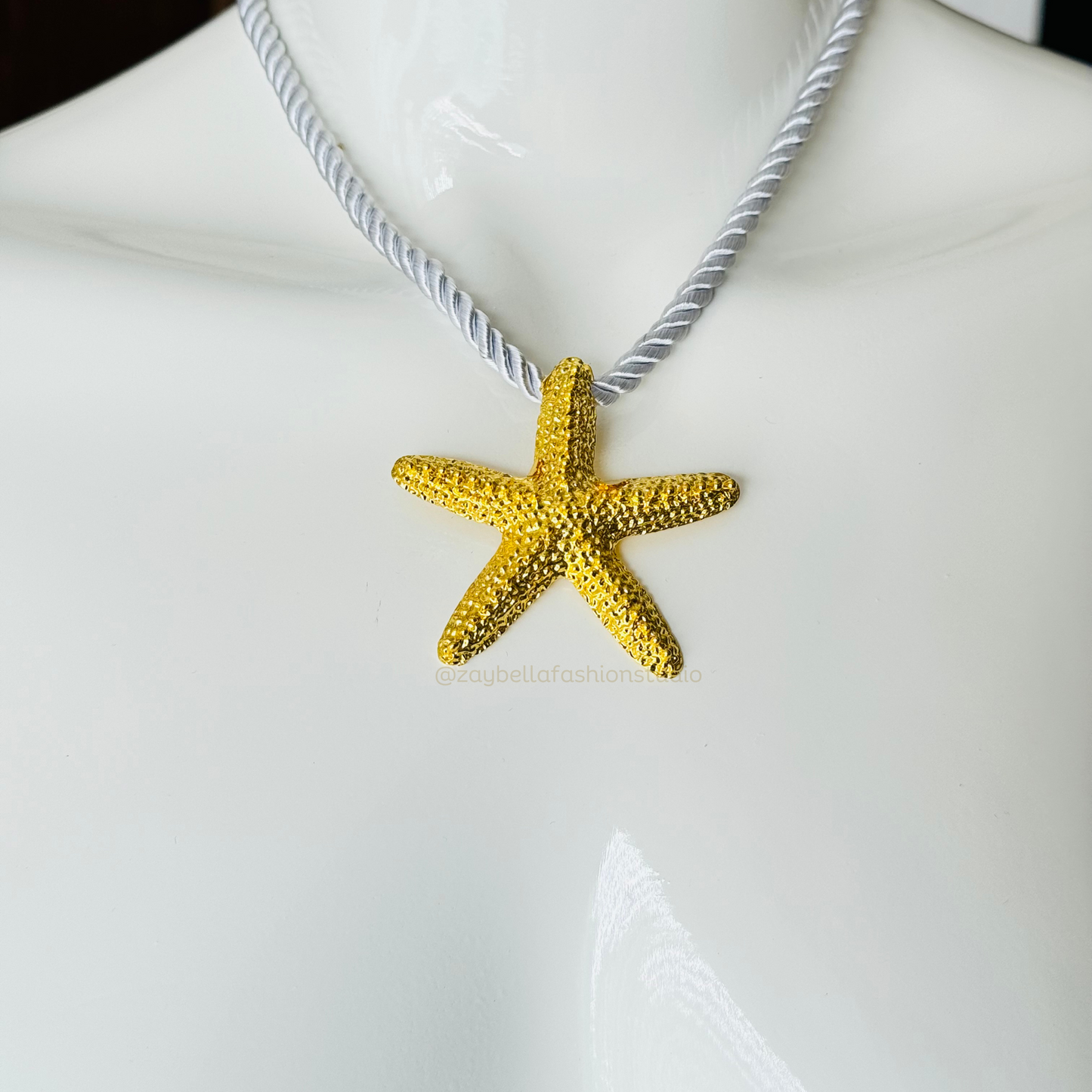 Starfish Gold Necklace & Earrings