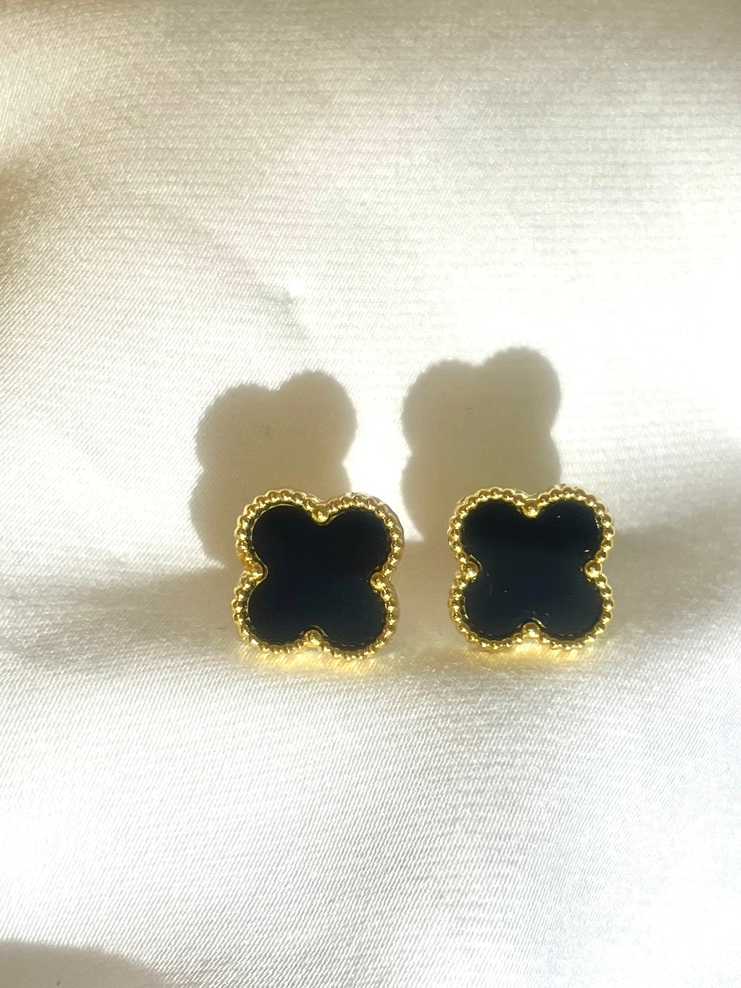 4 Leaf Clover Set  "Black"