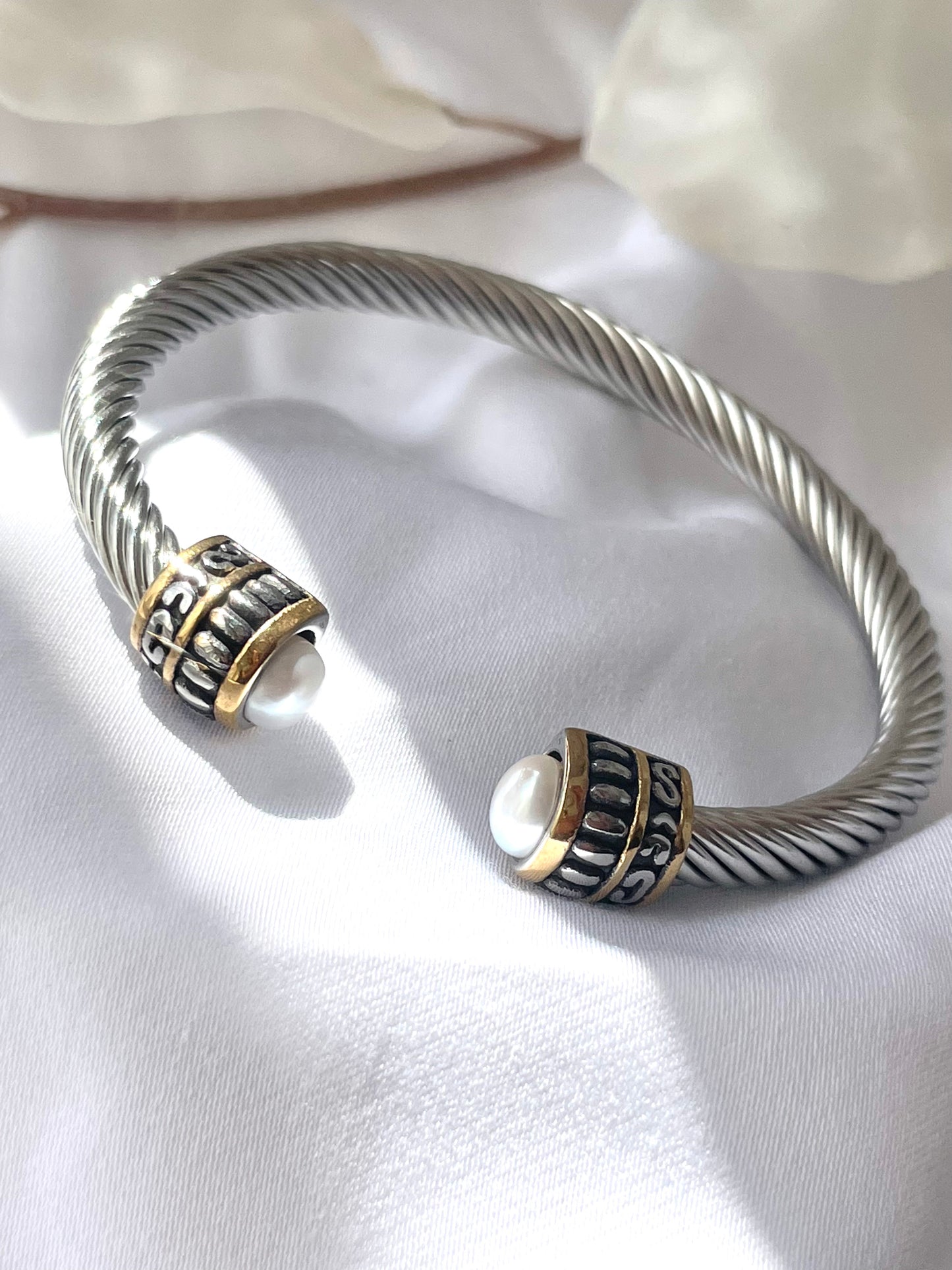 Chic Bangle