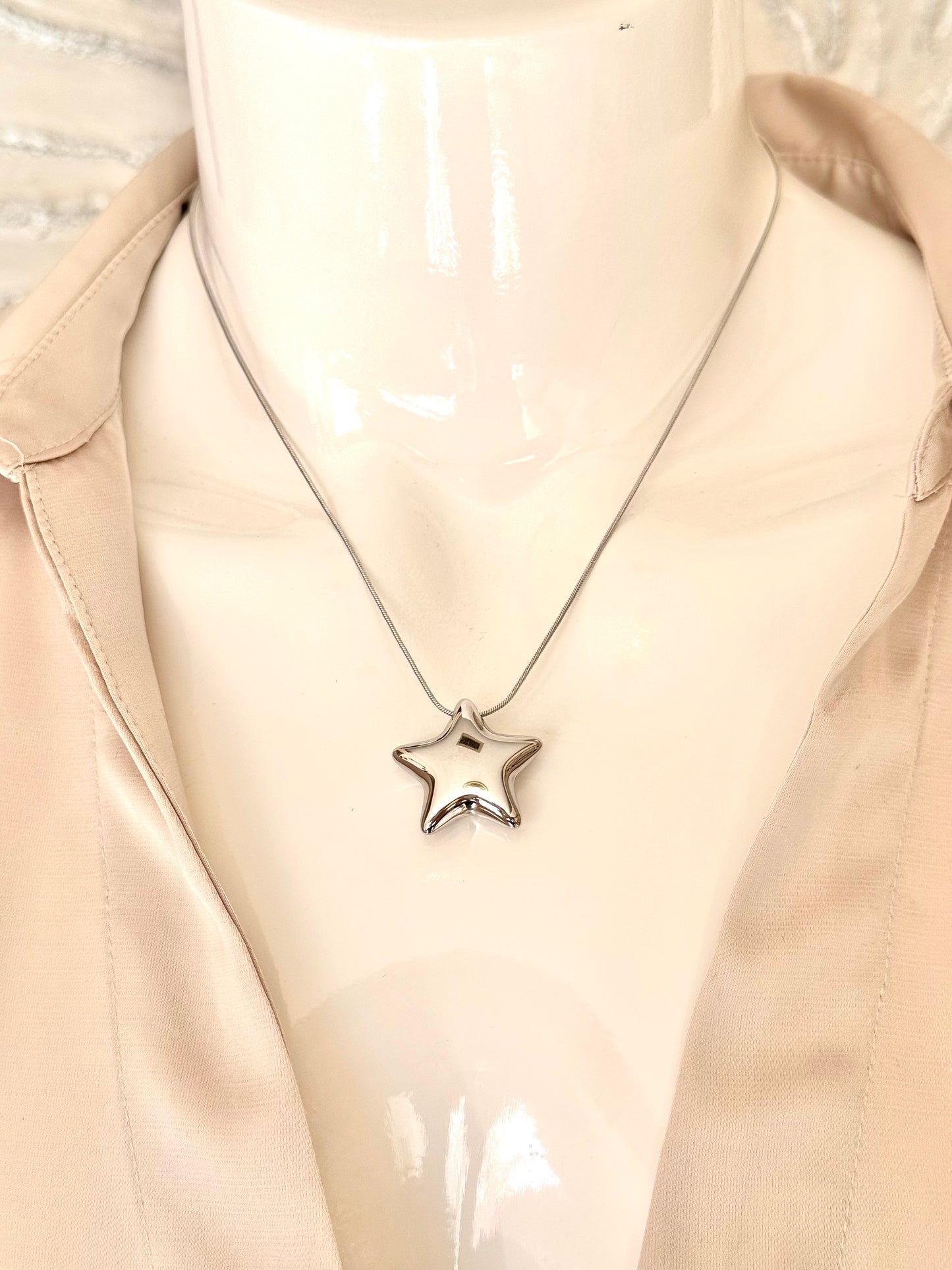 Cata Star Necklace  -  Gold / Silver