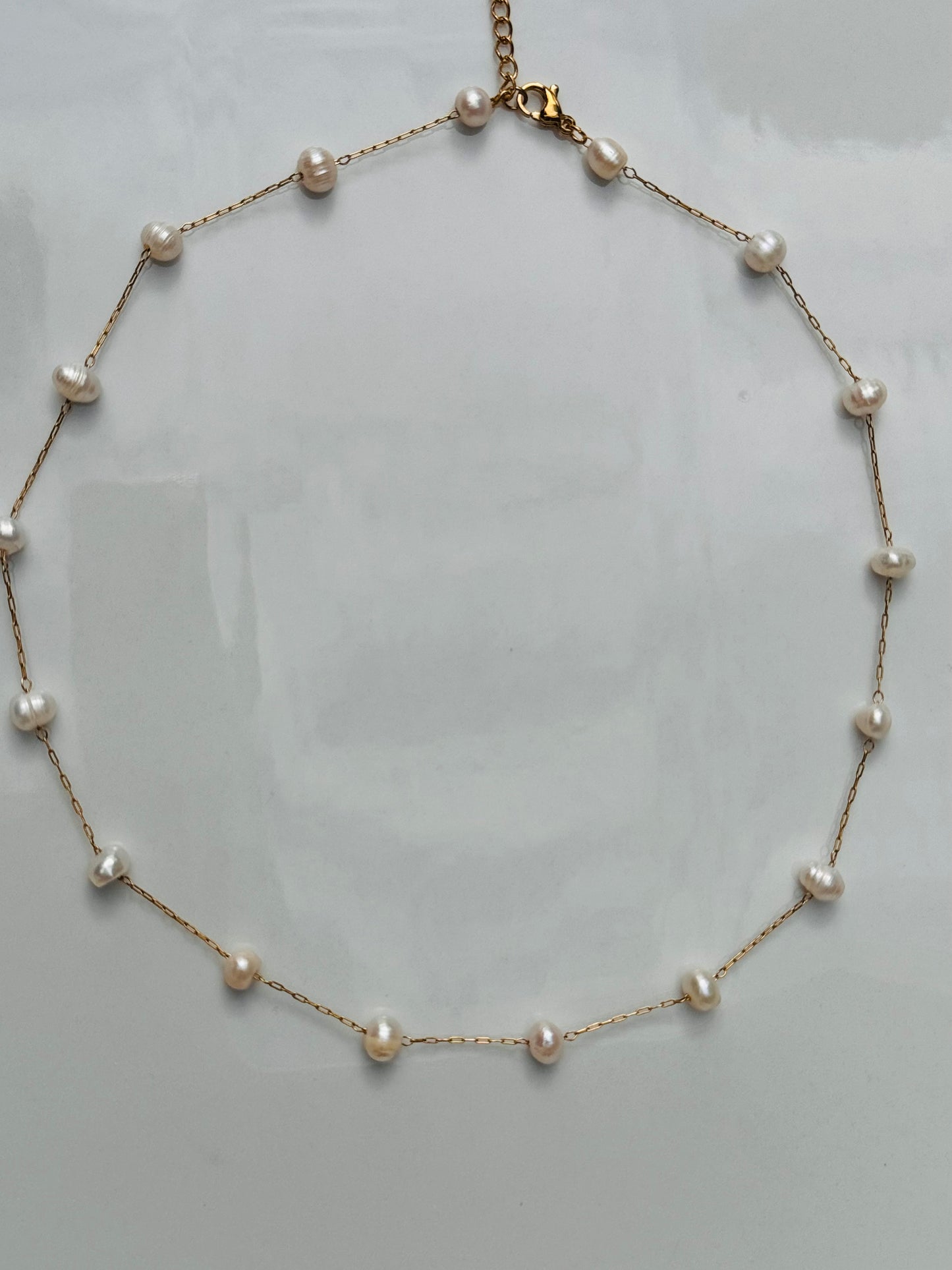 Dainty Pearl Necklace