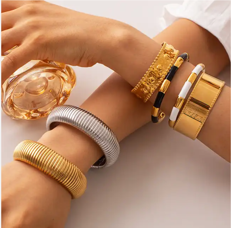 Flexy Elegant Bangle